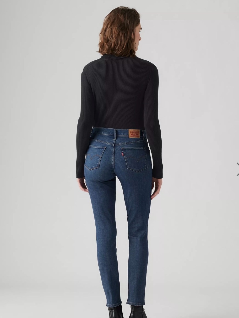 Levi's Women's Skinny Jeans in Dark Blue Denim